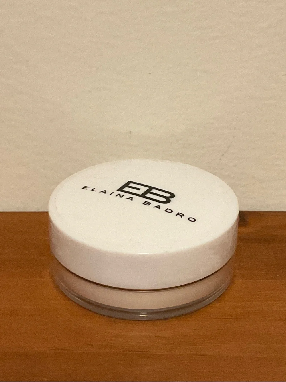 Elaina Badro Loose Powder Fair